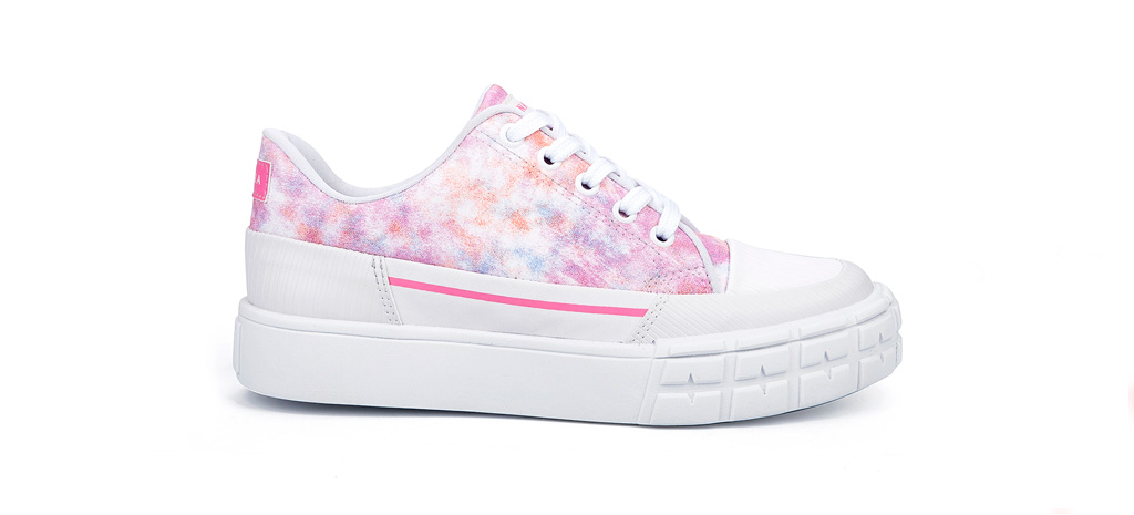 Tie dye da cabeça aos pés!