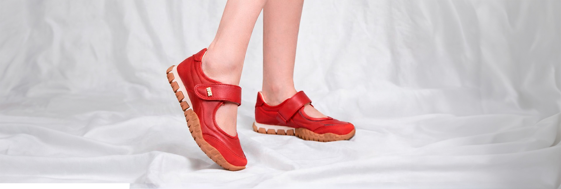 Sapatilhas esportivas Tanara: a tendência que não sai de moda.